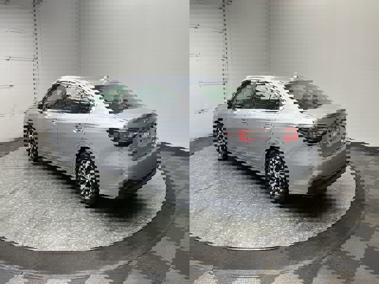 Used 2020 Subaru Legacy w/ Alloy Wheel Package image 2