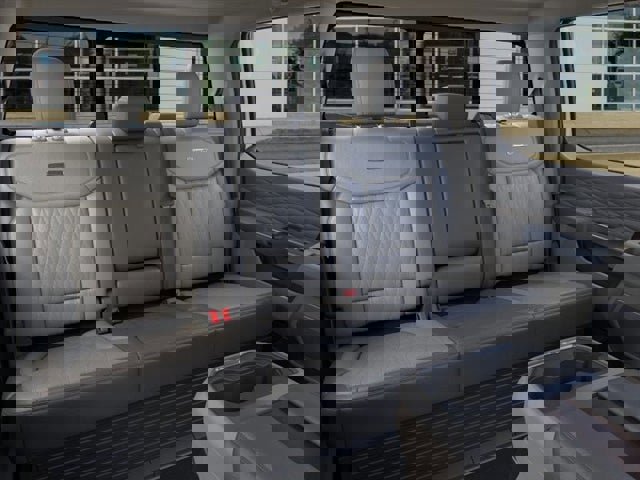 New 2026 Ford F350 4x4 Crew Cab DRW Super Duty image 33