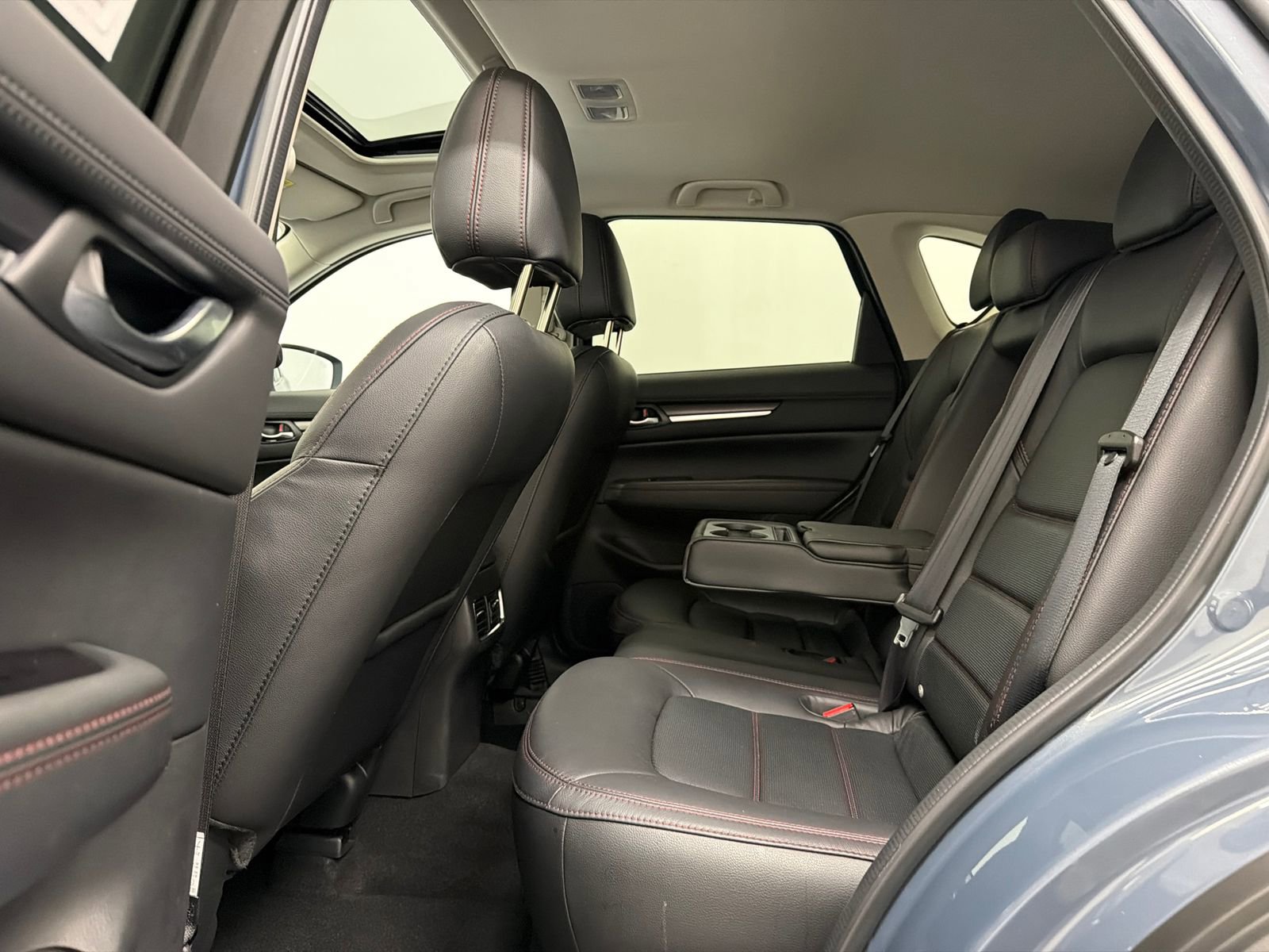 Certified 2025 MAZDA CX-5 Carbon Edition image 17