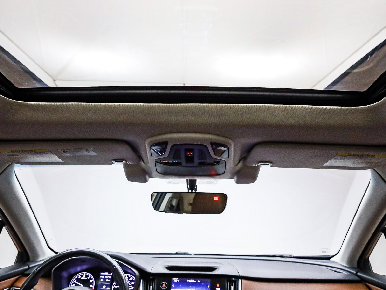 Used 2022 Subaru Outback Touring image 17