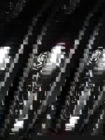 Used 2020 Nissan Kicks S image 28