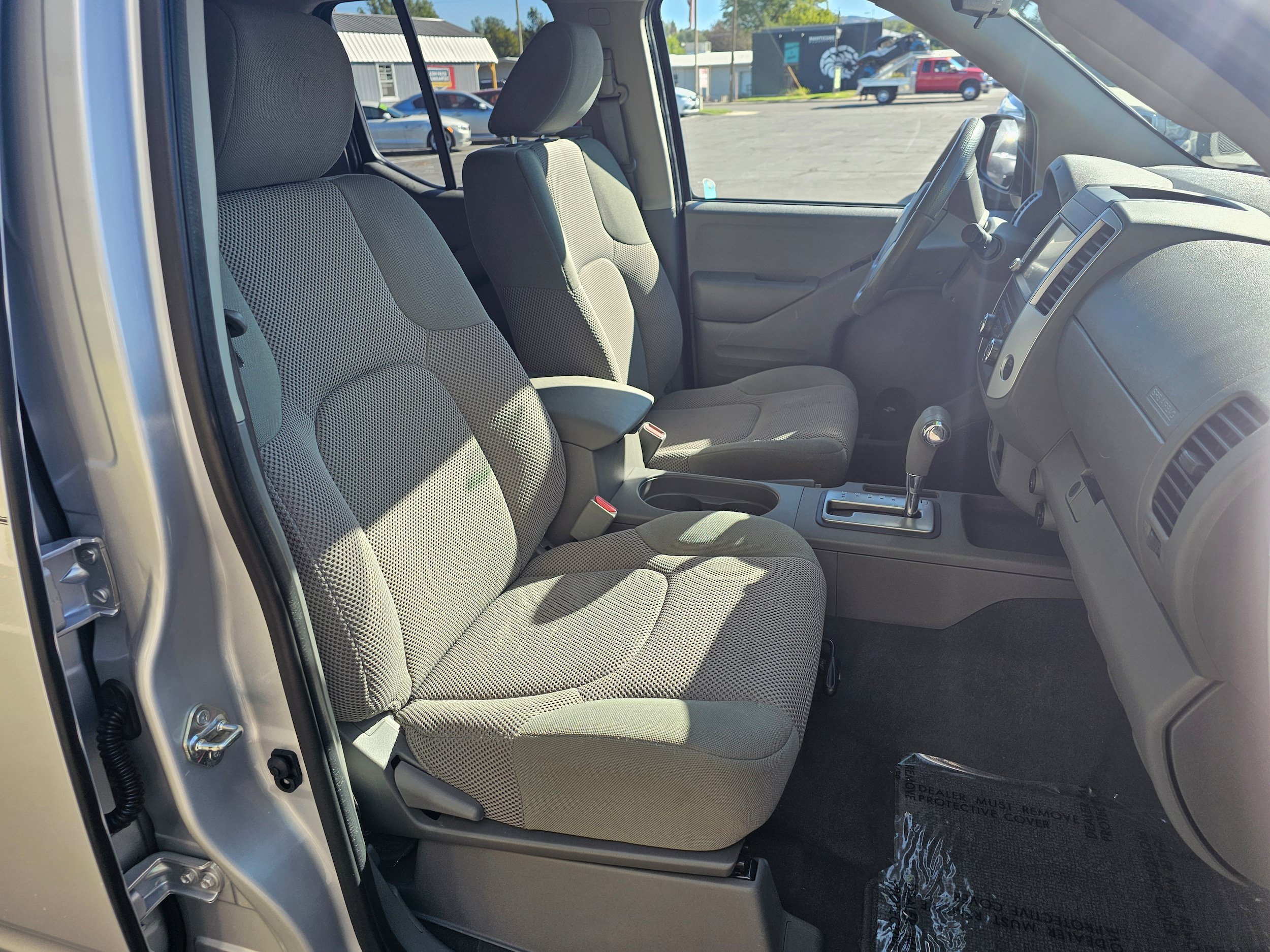 Used 2019 Nissan Frontier SV RWD image 19