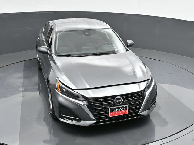 Used 2025 Nissan Altima 2.5 S FWD image 29