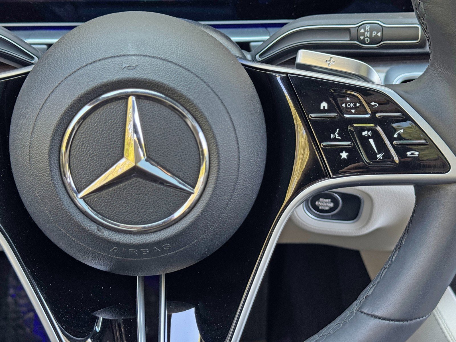 Used 2024 Mercedes-Benz GLE 450e 4MATIC image 24