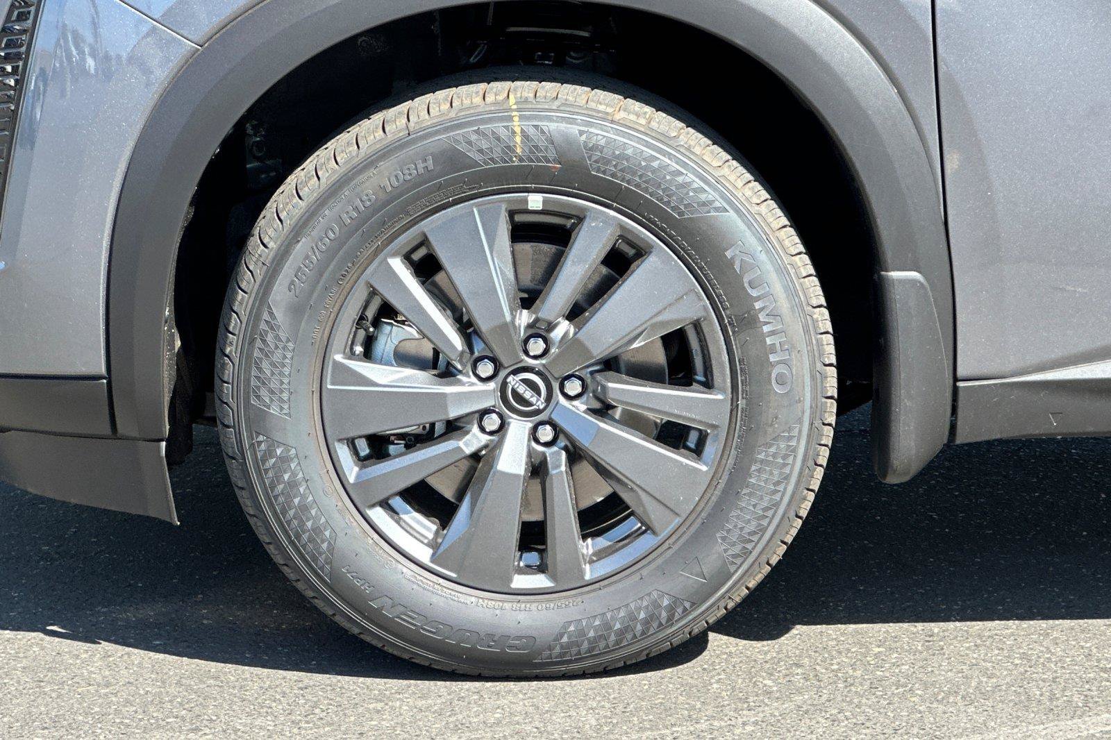 New 2026 Nissan Pathfinder SV w/ Cargo Package FWD image 25
