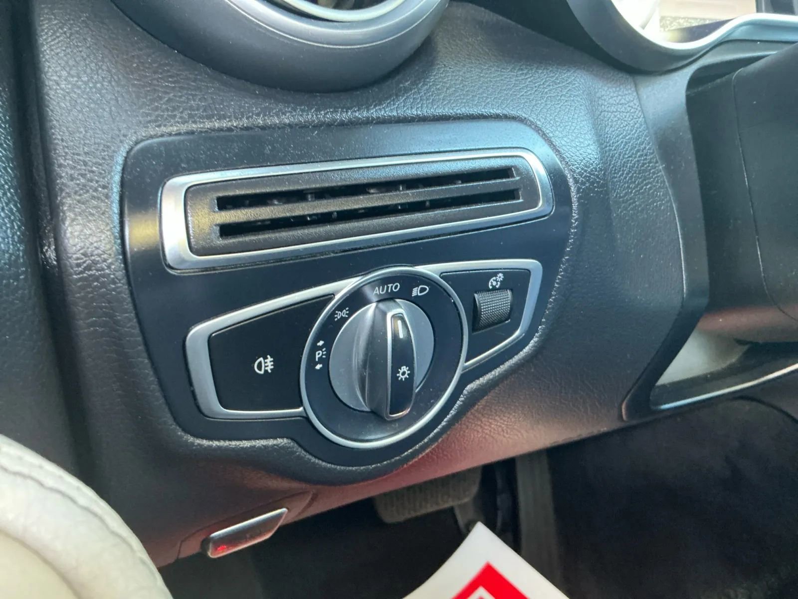 Used 2017 Mercedes-Benz C 300 C 300 Sedan 4D image 35