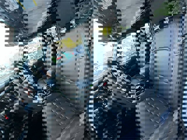 New 2025 Jeep Wrangler Unlimited Sahara image 11