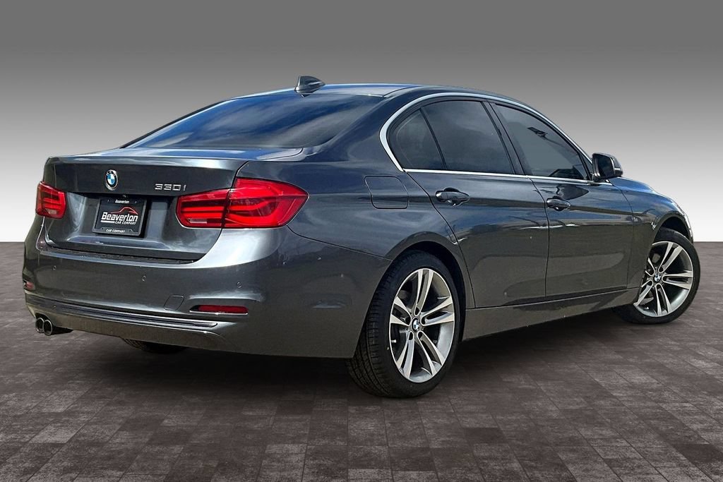 Used 2018 BMW 330i Sedan RWD image 13