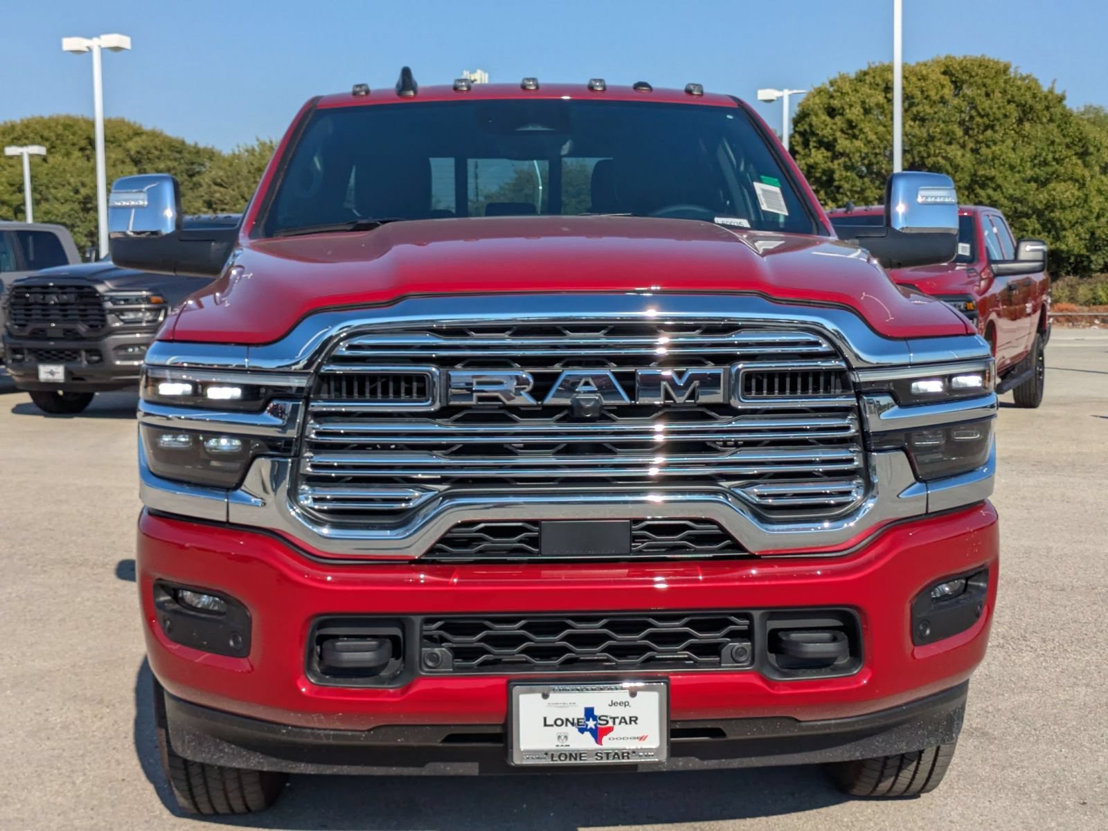 New 2026 RAM 2500 Laramie AWD/4WD image 7