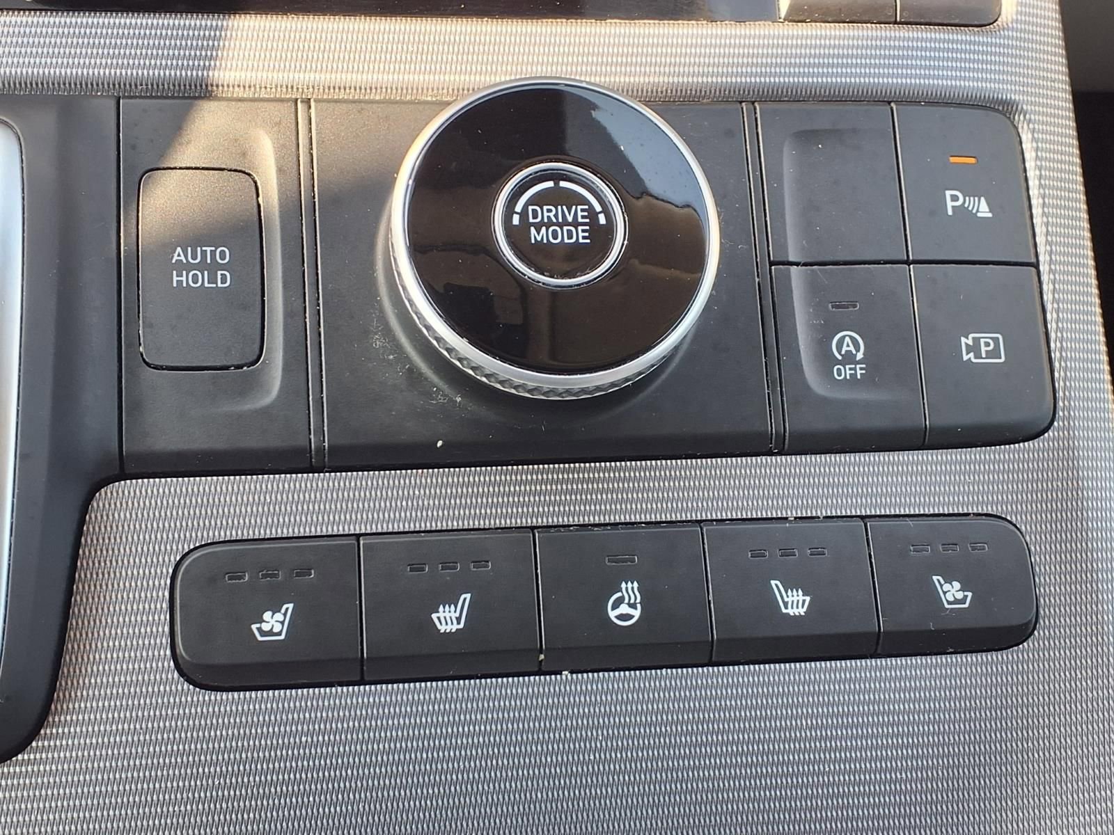 Used 2024 Hyundai Palisade Calligraphy image 10