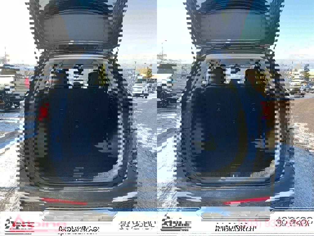 Used 2024 Kia Sportage LX image 20