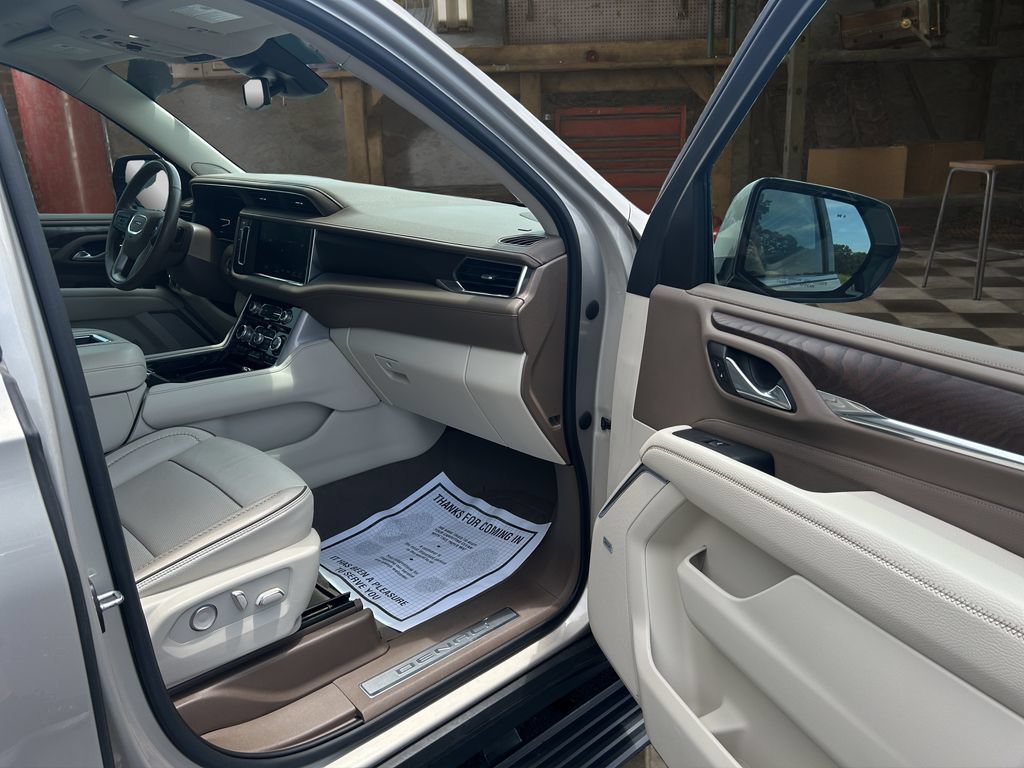 Certified 2023 GMC Yukon Denali AWD/4WD image 20