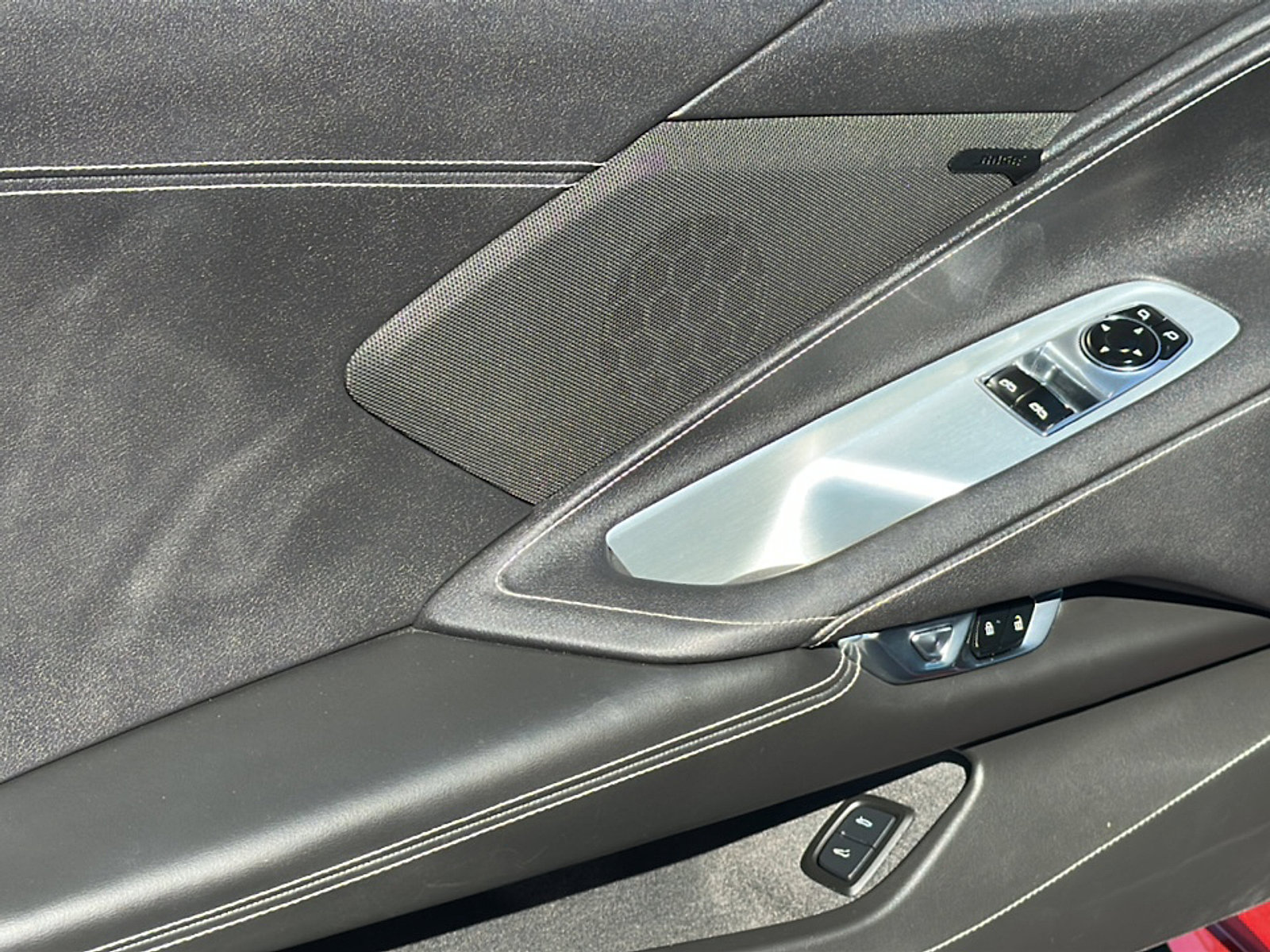 Certified 2023 Chevrolet Corvette Stingray Coupe w/ Z51 Performance Package image 17