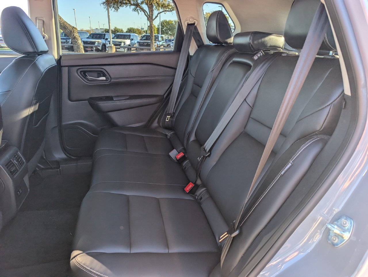 Certified 2023 Nissan Rogue SL FWD image 30