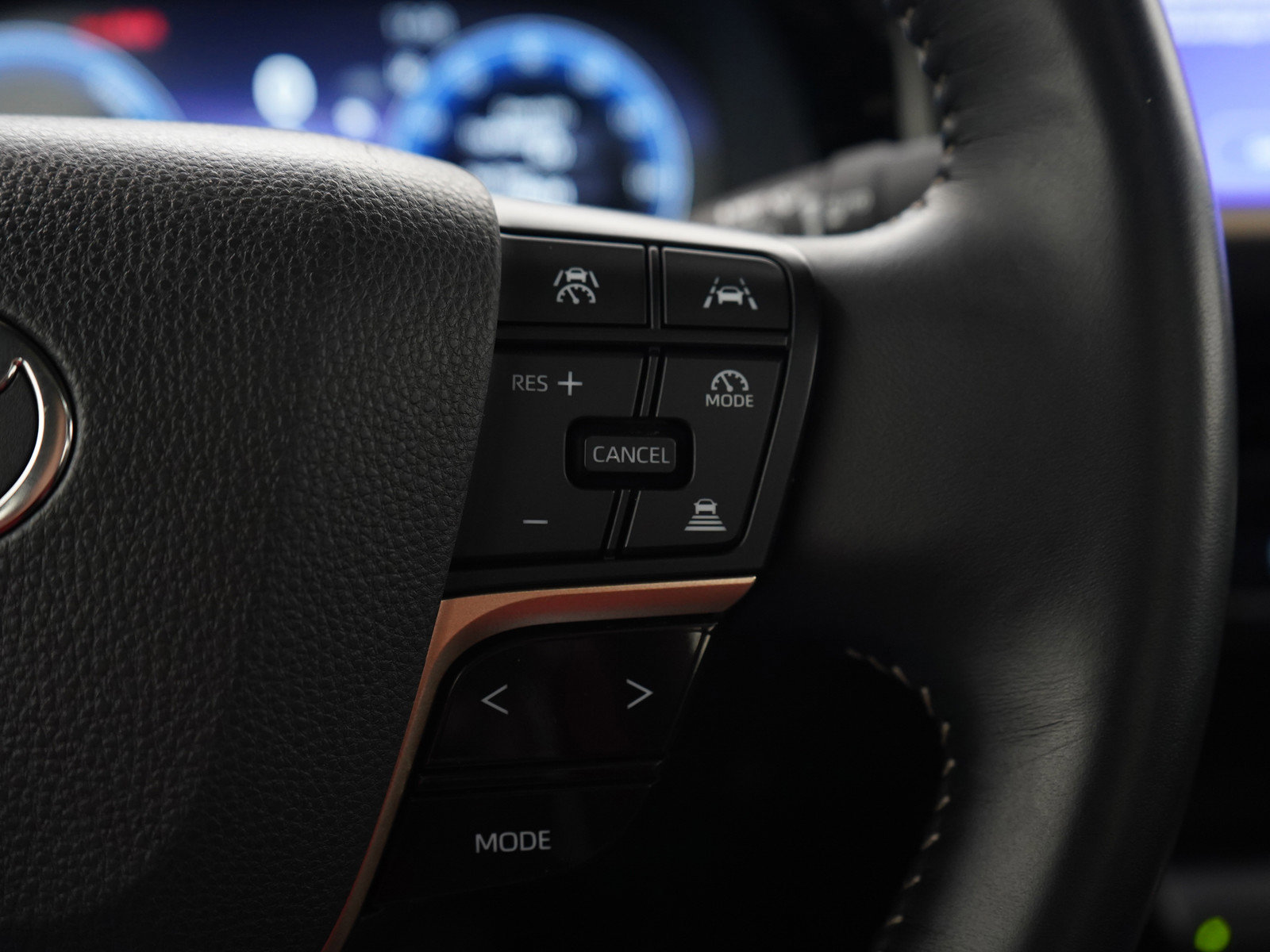 Used 2024 Toyota Crown Limited AWD/4WD image 24