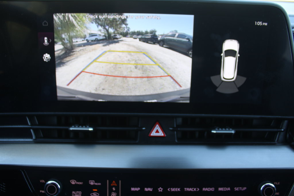 Certified 2025 Kia Sportage EX FWD image 48