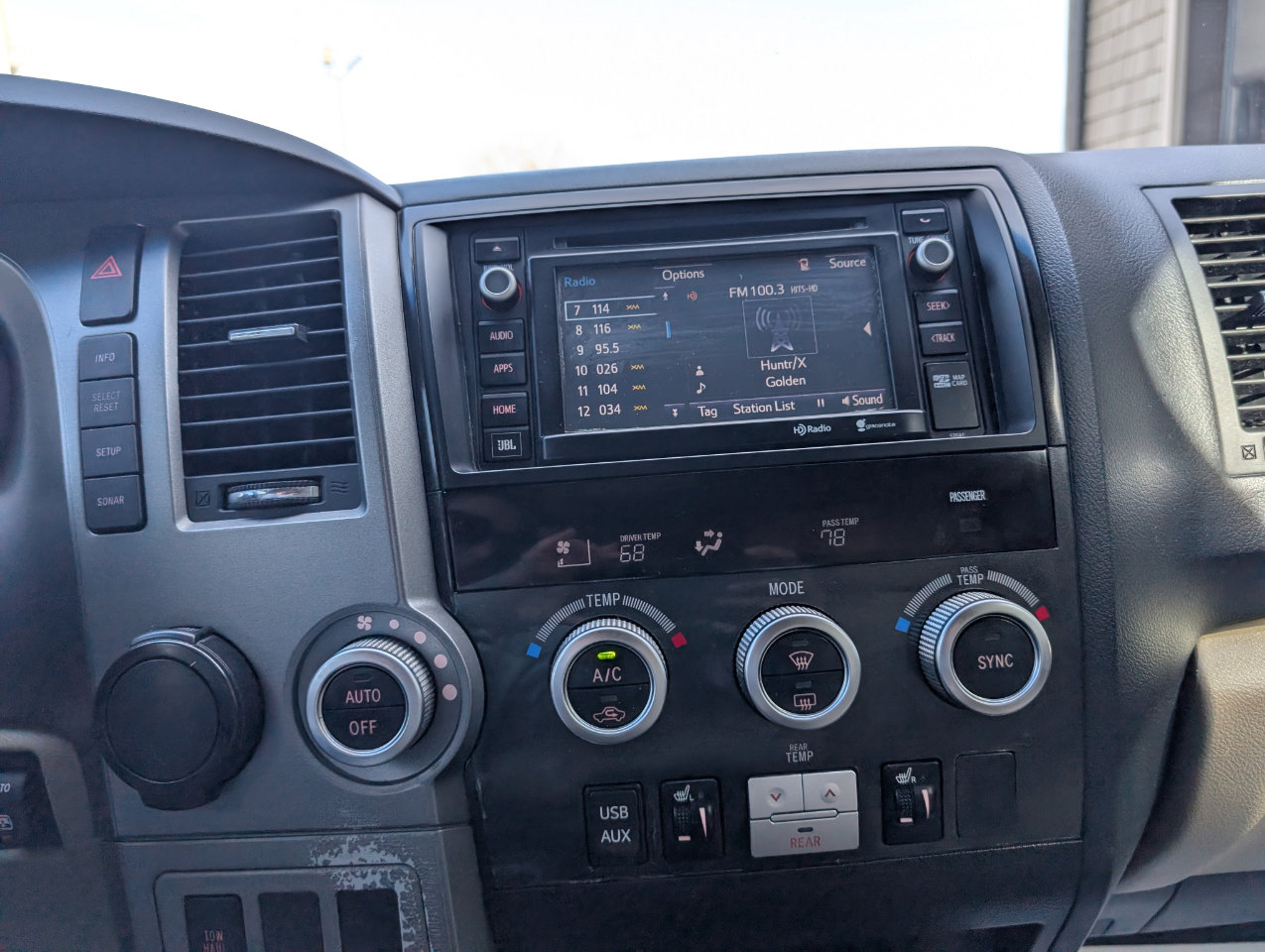 Used 2015 Toyota Sequoia Limited image 15