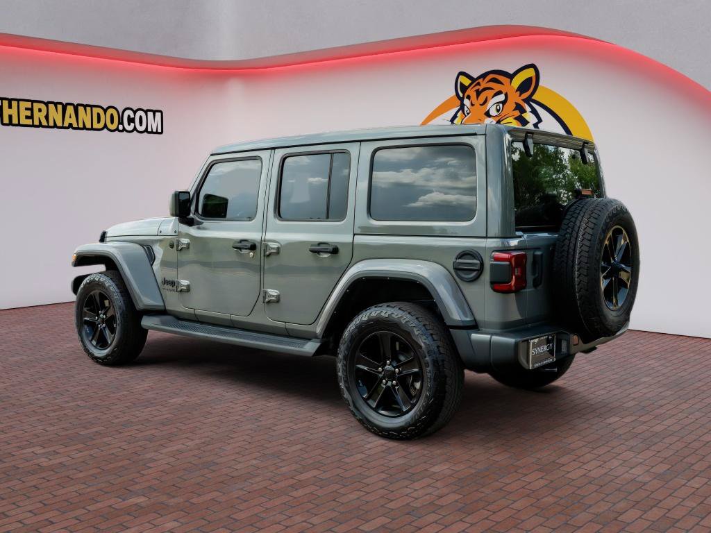 Used 2022 Jeep Wrangler Unlimited Sahara AWD/4WD image 7