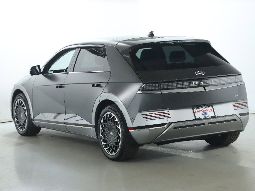 Used 2022 Hyundai Ioniq 5 Limited image 41