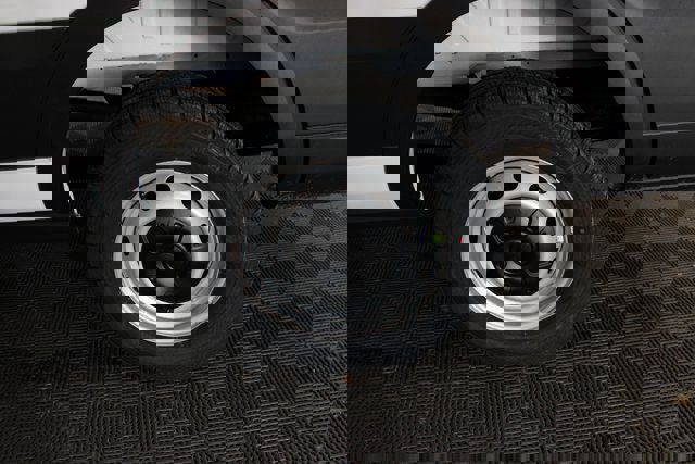 New 2026 Ford Transit 250 148 Medium Roof w/ Load Area Protection Package image 30