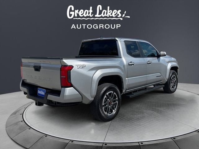 Certified 2025 Toyota Tacoma TRD Sport AWD/4WD image 5