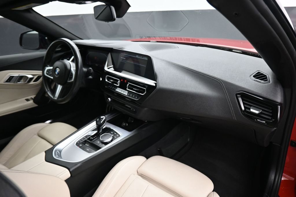 Used 2019 BMW Z4 sDrive30i w/ M Sport Package RWD image 37
