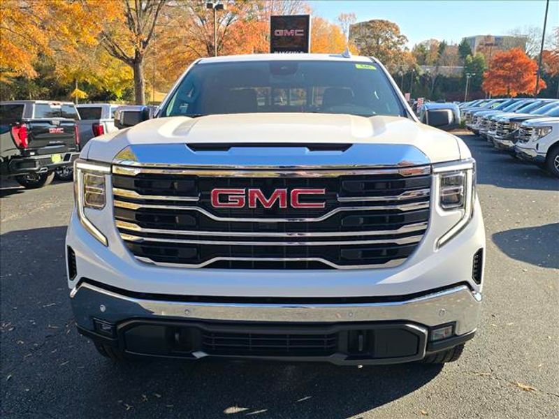New 2026 GMC Sierra 1500 SLT image 20
