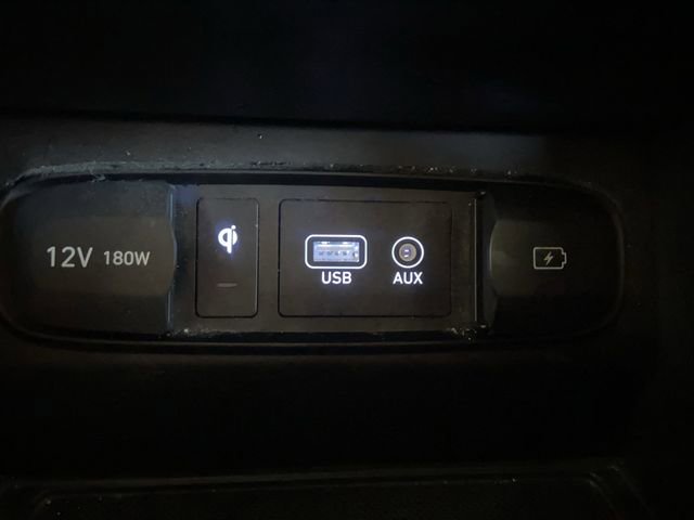 Used 2020 Hyundai Santa Fe Limited image 24