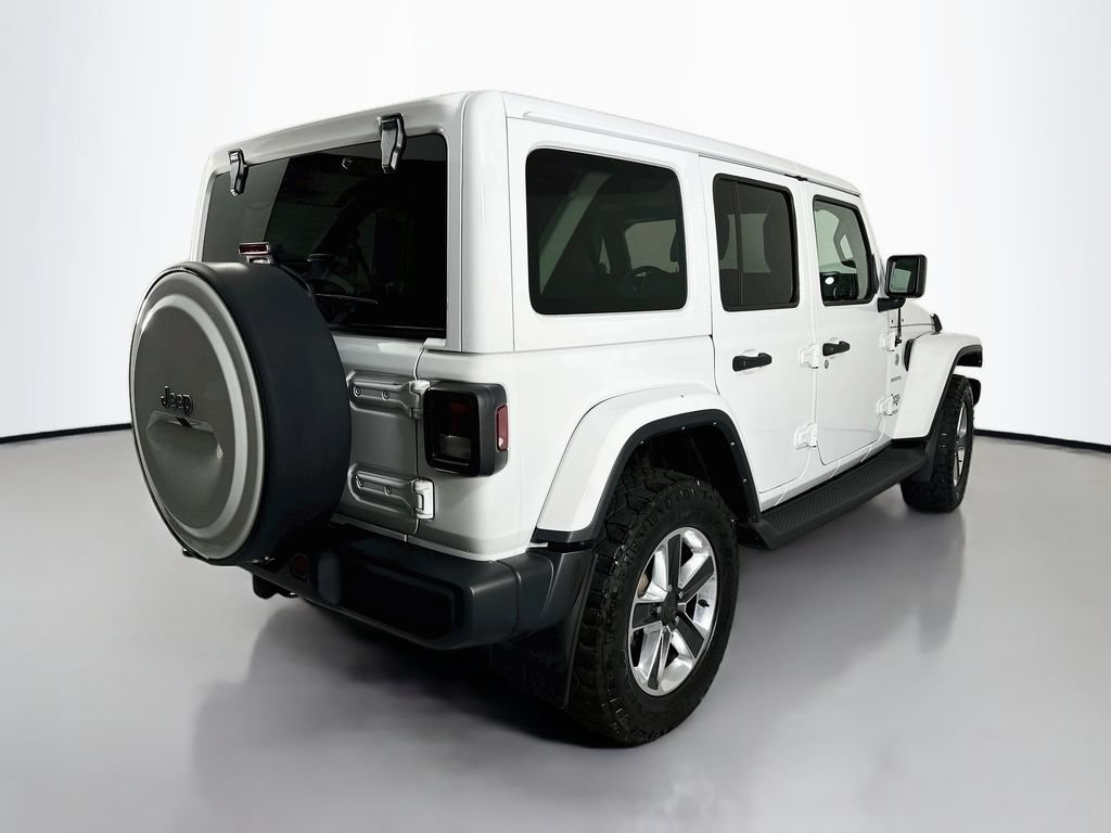 Used 2022 Jeep Wrangler Unlimited Sahara w/ Cold Weather Group AWD/4WD image 9