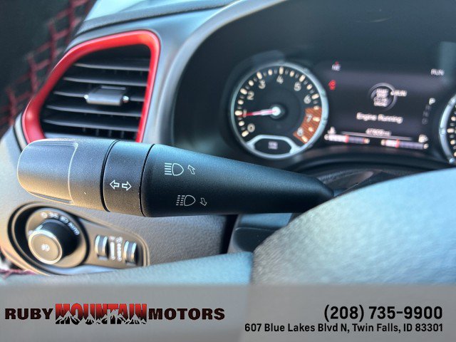 Used 2020 Jeep Renegade Trailhawk AWD/4WD image 16