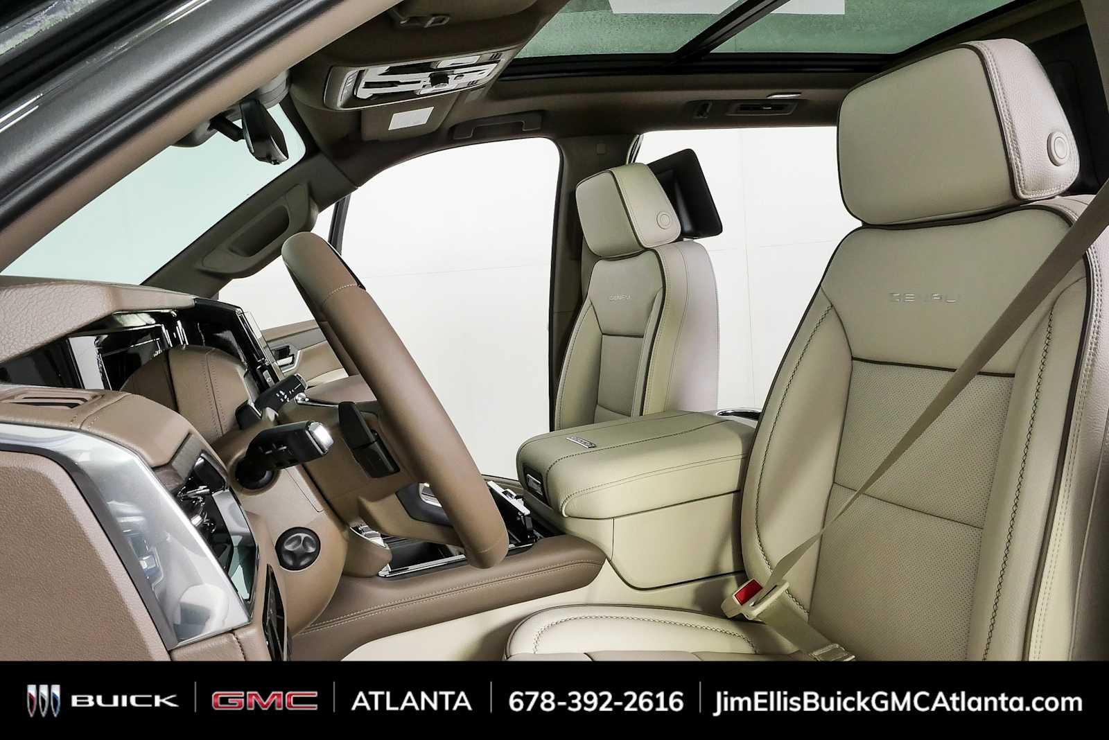 New 2026 GMC Yukon Denali w/ Denali Reserve Package AWD/4WD image 5