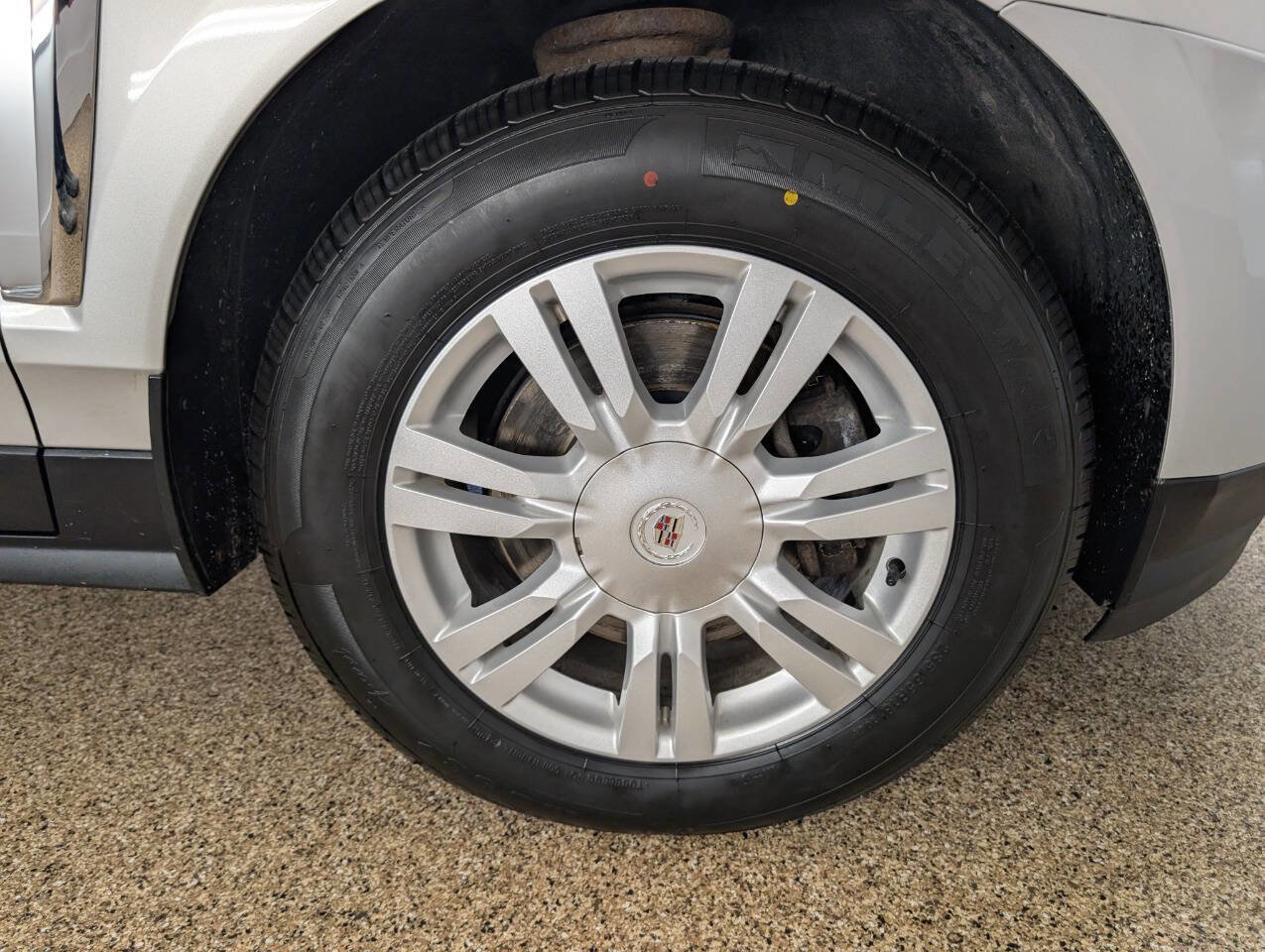 Used 2015 Cadillac SRX FWD image 22