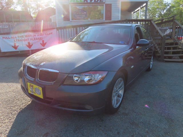 Used 2006 BMW 325i Sedan RWD image 2