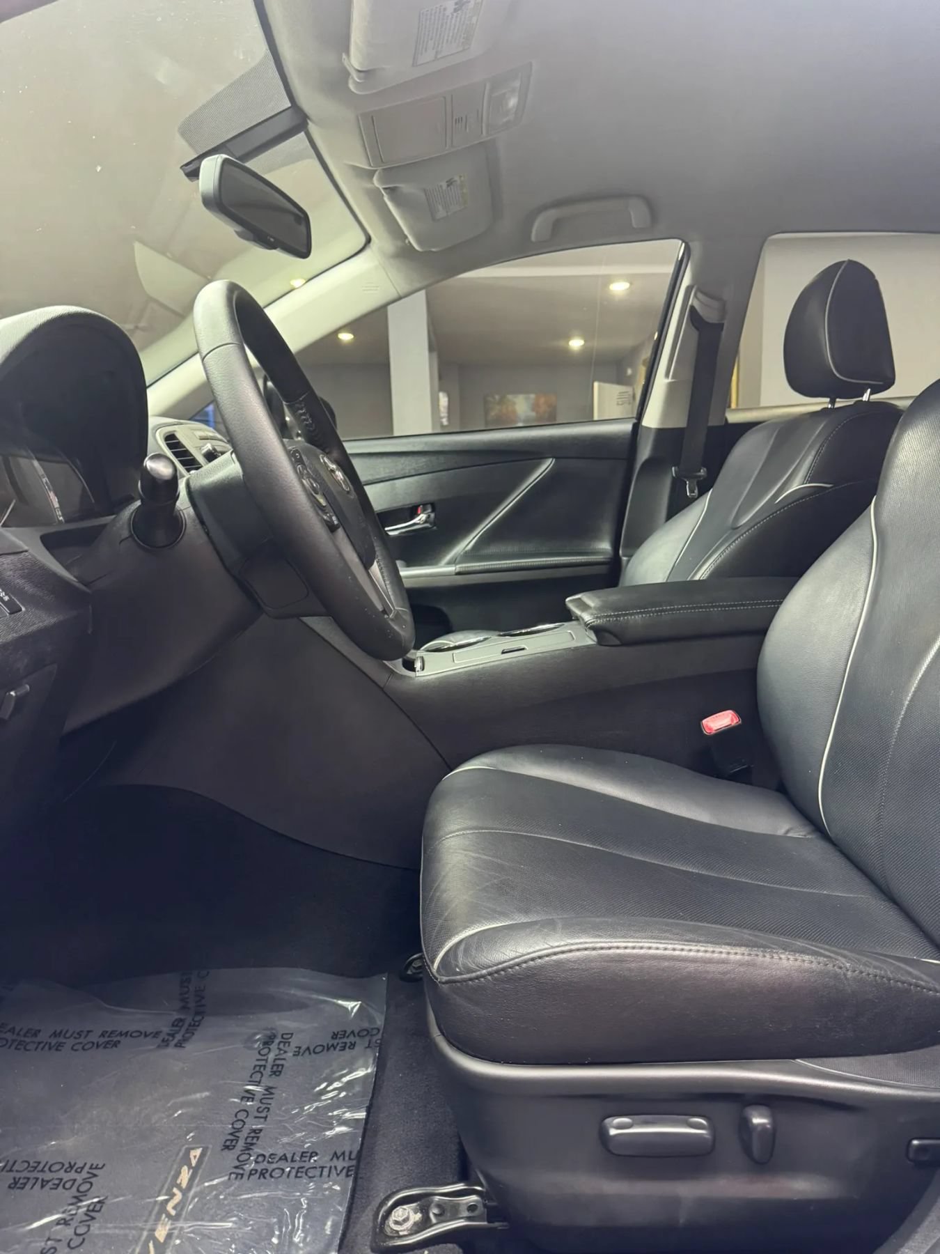 Used 2015 Toyota Venza XLE FWD image 13