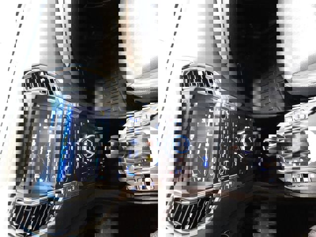 Used 2017 Hyundai Santa Fe Limited image 29