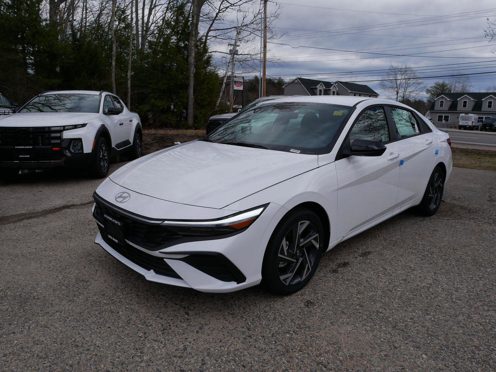 New 2025 Hyundai Elantra SEL video 1