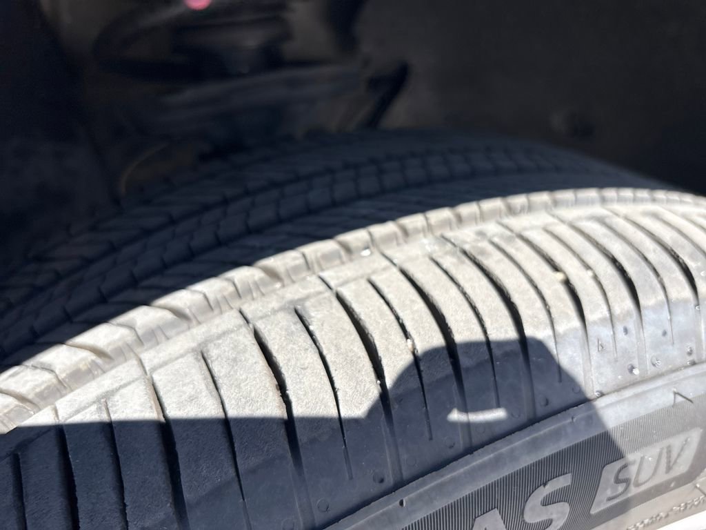 Used 2024 Audi Q4 e-tron Premium Plus image 28