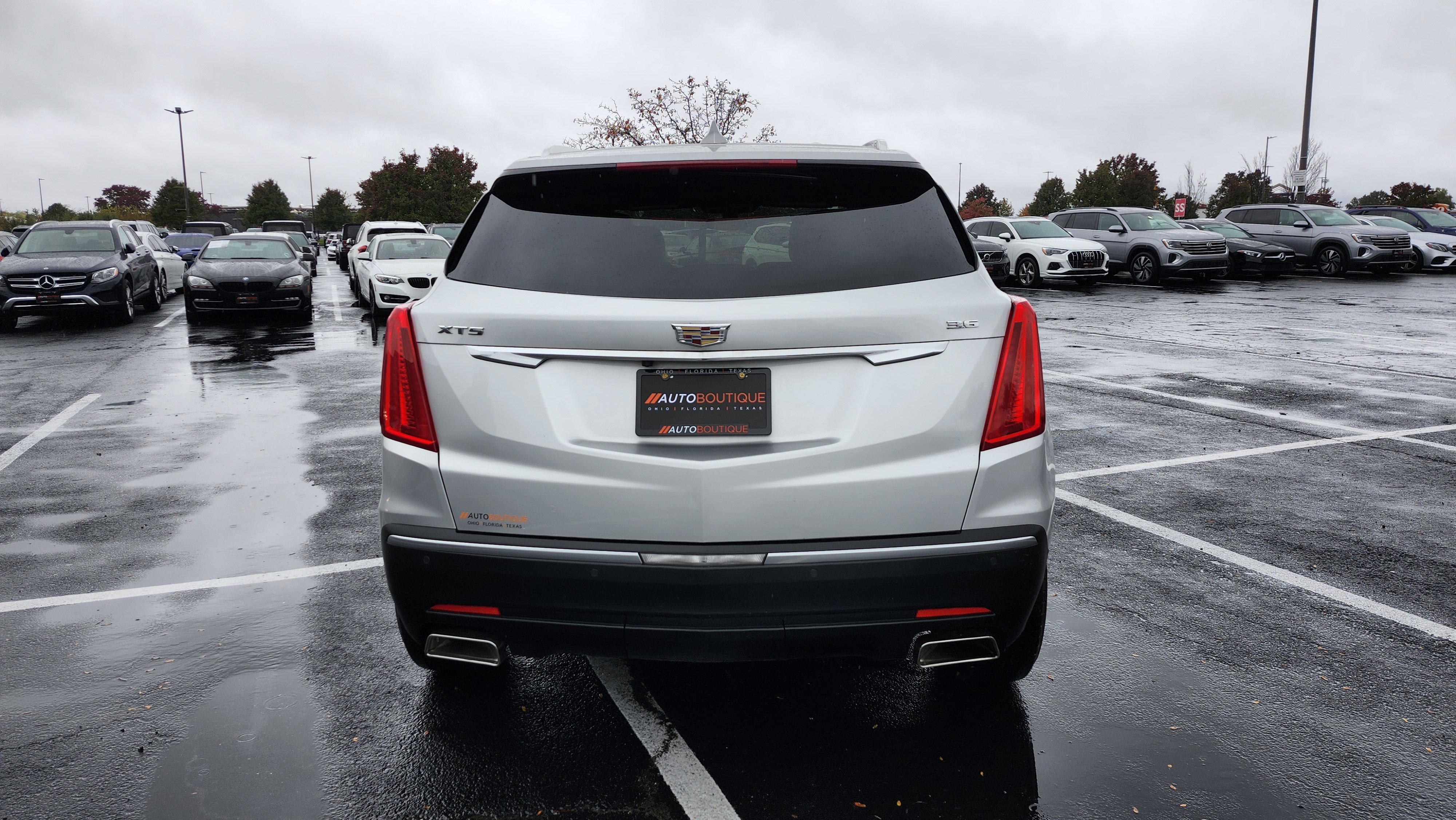 Used 2017 Cadillac XT5 FWD image 10