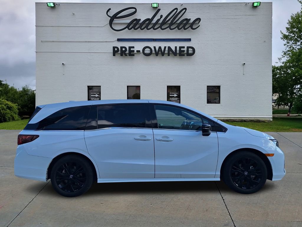 Used 2025 Honda Odyssey Sport-L image 2