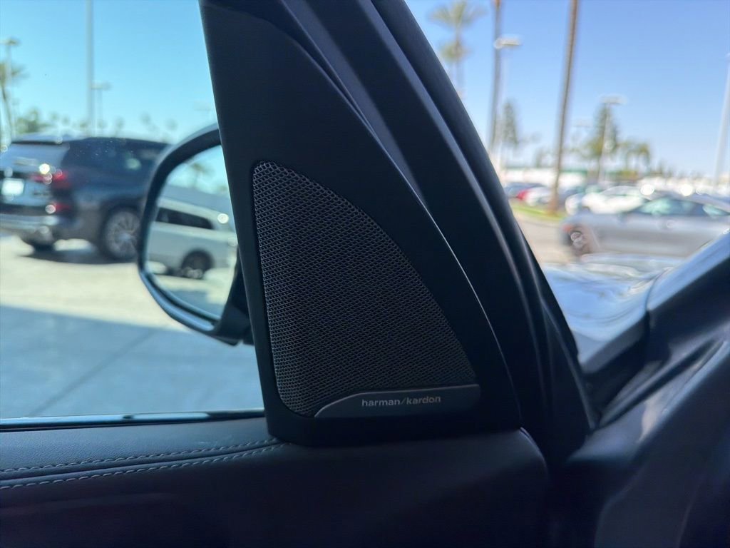 Used 2026 BMW X5 xDrive40i w/ M Sport Package image 8