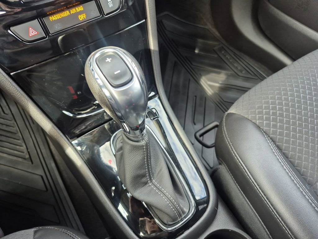 Certified 2022 Buick Encore Preferred w/ Safety Package image 19