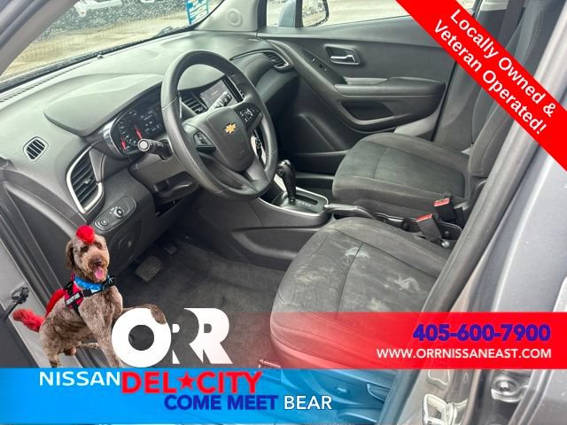 Used 2020 Chevrolet Trax LS w/ Tint and Cruise Package FWD image 13