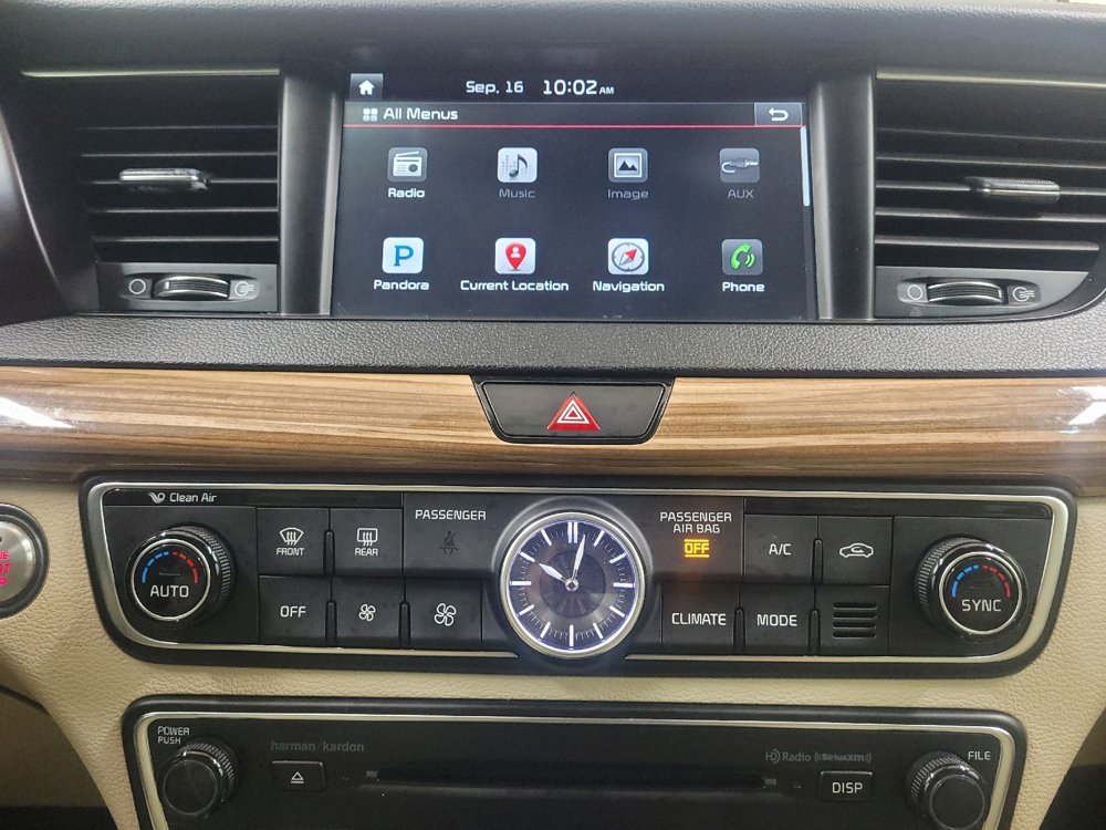Used 2018 Kia Cadenza Technology FWD image 25