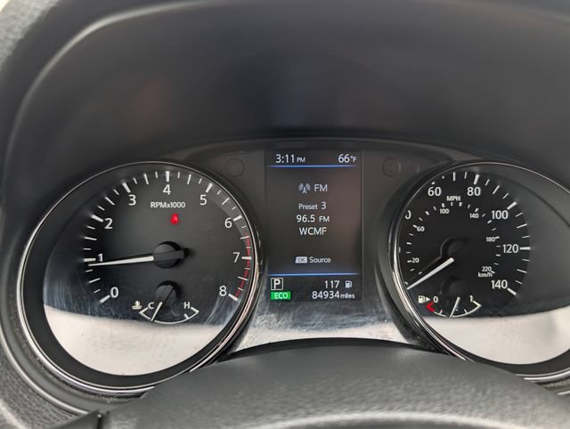 Used 2019 Nissan Rogue SV AWD/4WD image 15