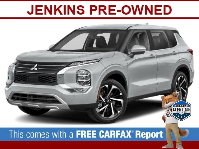 Used 2023 Mitsubishi Outlander SE image 38