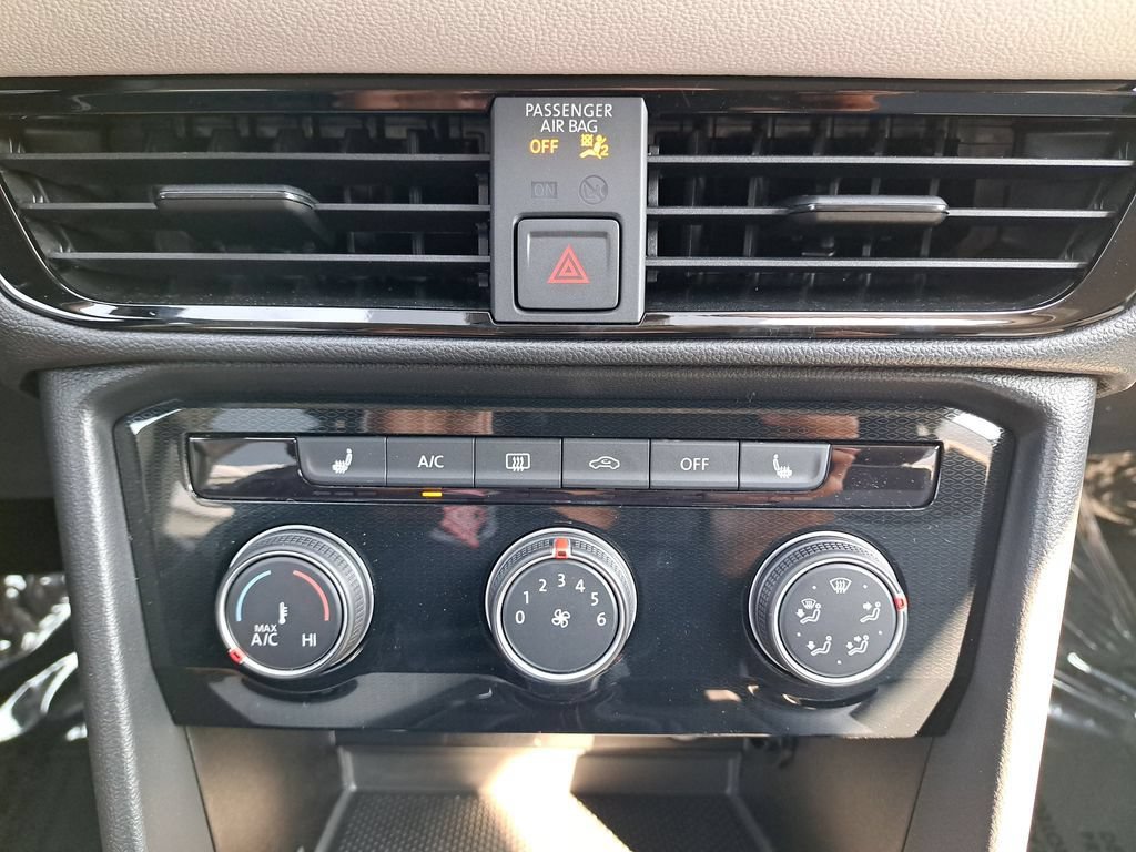 New 2025 Volkswagen Taos S AWD/4WD image 21