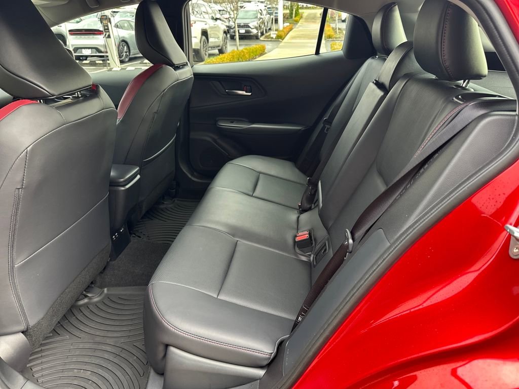 Certified 2025 Toyota Prius Plug-In Hybrid image 14