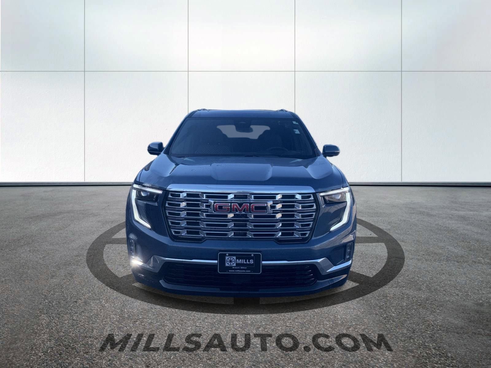 Used 2025 GMC Acadia Denali w/ LPO, All-Weather Package image 2