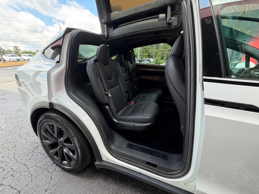 Used 2023 Tesla Model X AWD/4WD image 31