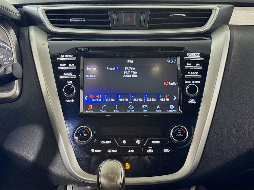 Used 2018 Nissan Murano SL w/ Moonroof Package image 15